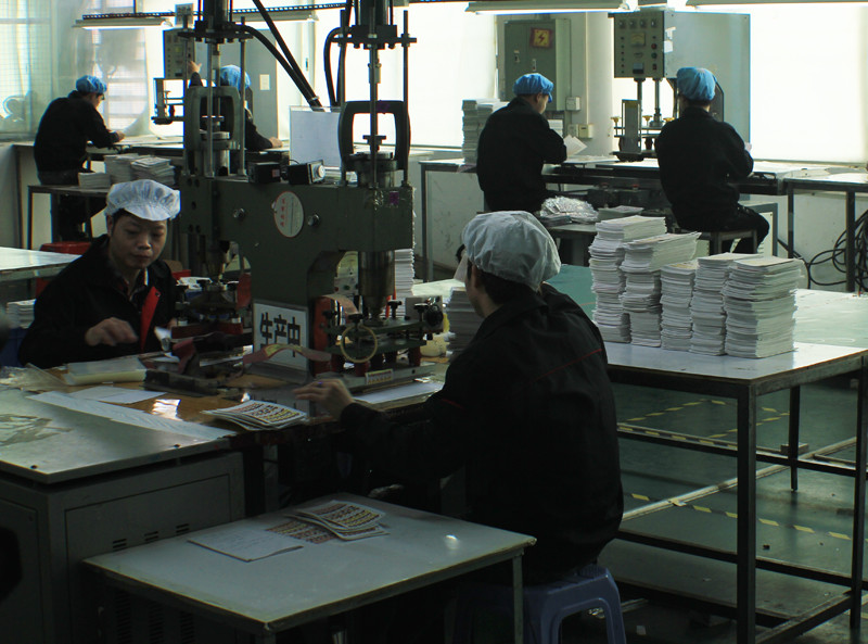 Dongguan Color Wind Plastic Product.LTD fabrika üretim hattı